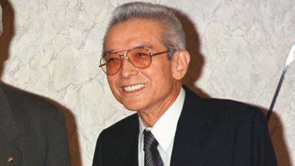 6-hiroshi-yamauchi-seattle-mariners-net-worth-18-billion-610x343